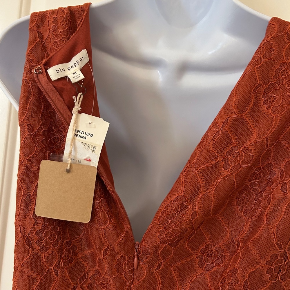 Blu Pepper Women’s Orange Lace Dress - Size M (NWT) - Picture 3 of 5